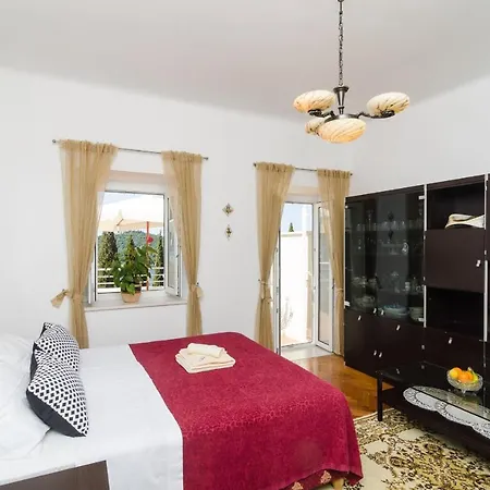 Davor Apartamento *