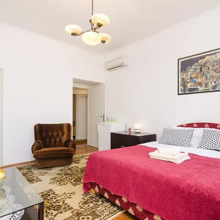 Davor Apartament